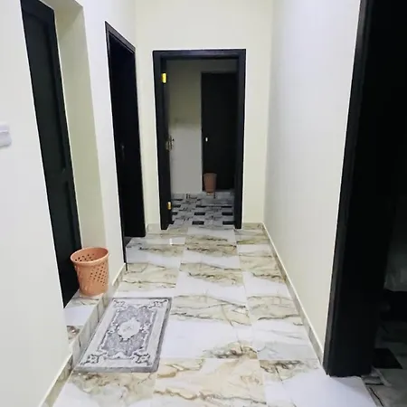 Golden Seasons Furnished Apartment 7 Salalah Exterior photo