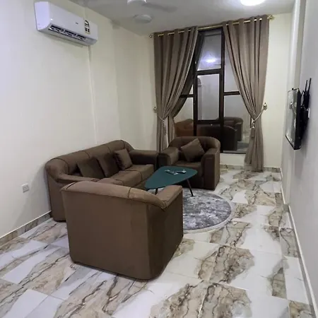 Golden Seasons Furnished Apartment 7 Salalah Exterior photo